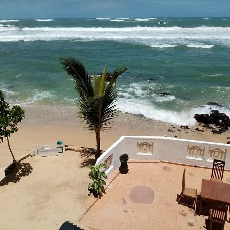 Lavendish Beach Resort Унаватуна Екстер'єр фото
