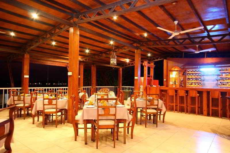 Lavendish Beach Resort Унаватуна Екстер'єр фото