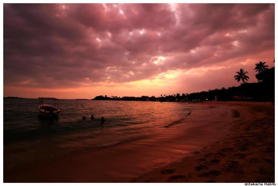 Lavendish Beach Resort Унаватуна Екстер'єр фото
